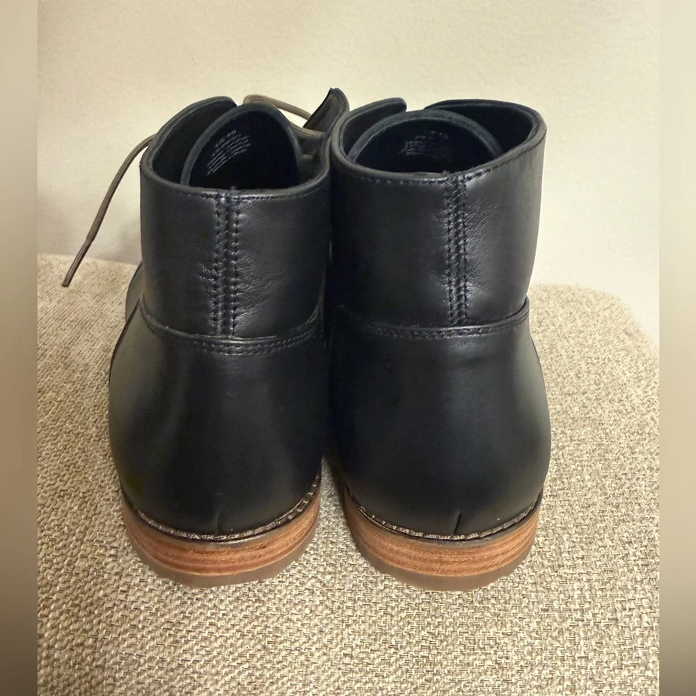 NISOLO EVERYDAY CHUKKA BOOT BLACK